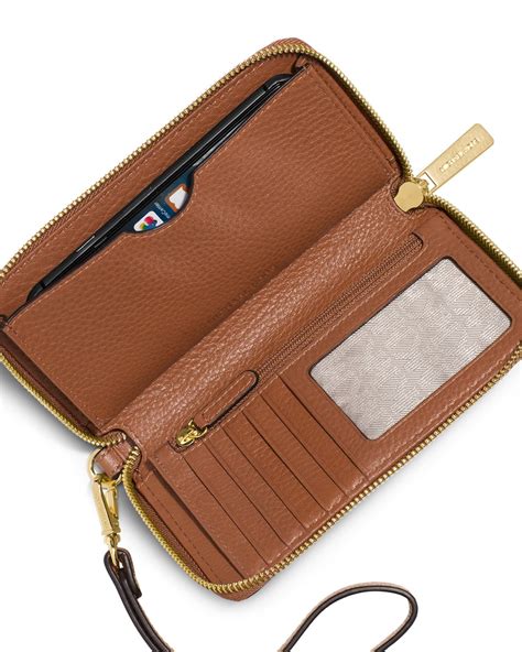 michael kors phone wallet case|michael kors wikipedia.